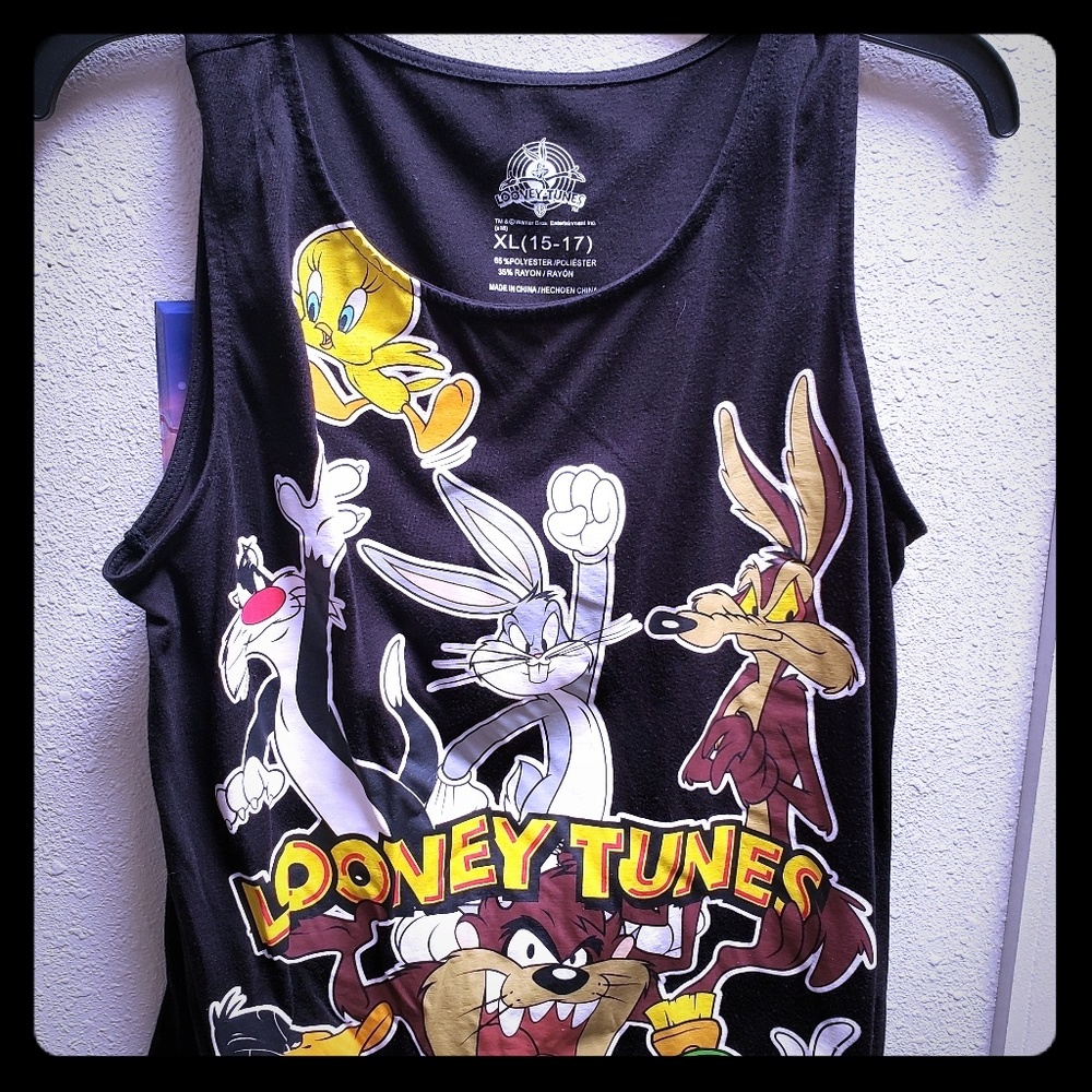 Looney tunes tank